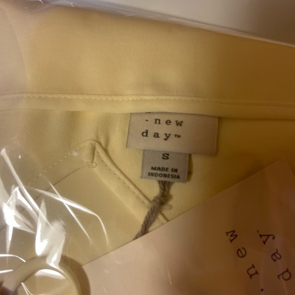 A NEW DAY Midi Slip Dress Light Yellow Adjustable Straps Sleek Travel S - Picture 8 of 8